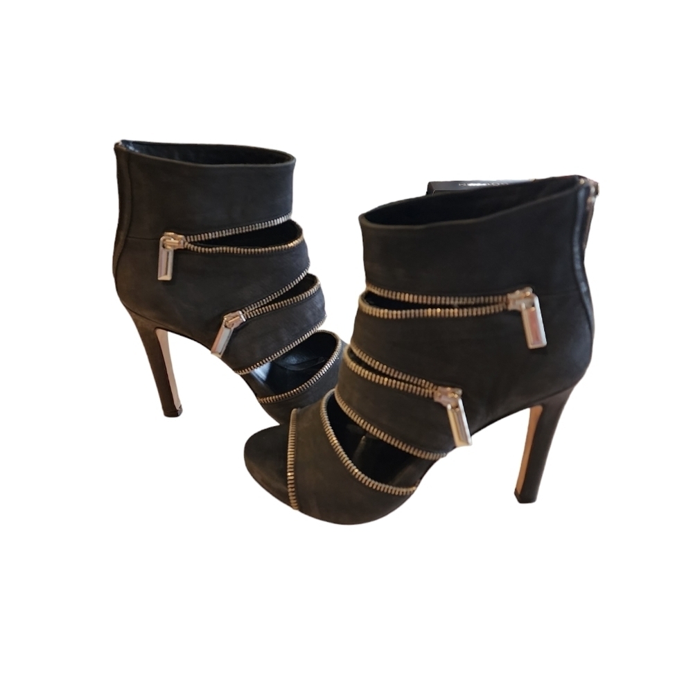 Arnold Churgin  Black Leather Zipper Detail  Heel Women's Bootie  Size 7